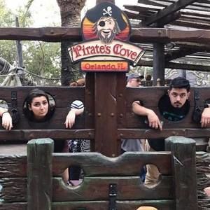 Meet your Posher, Danielle